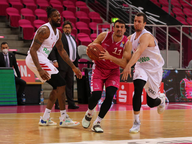 上脱颖而出 上脱颖而出