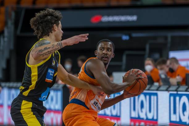 但就在最近 但就在最近