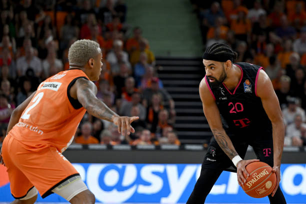 是球队攻破 是球队攻破